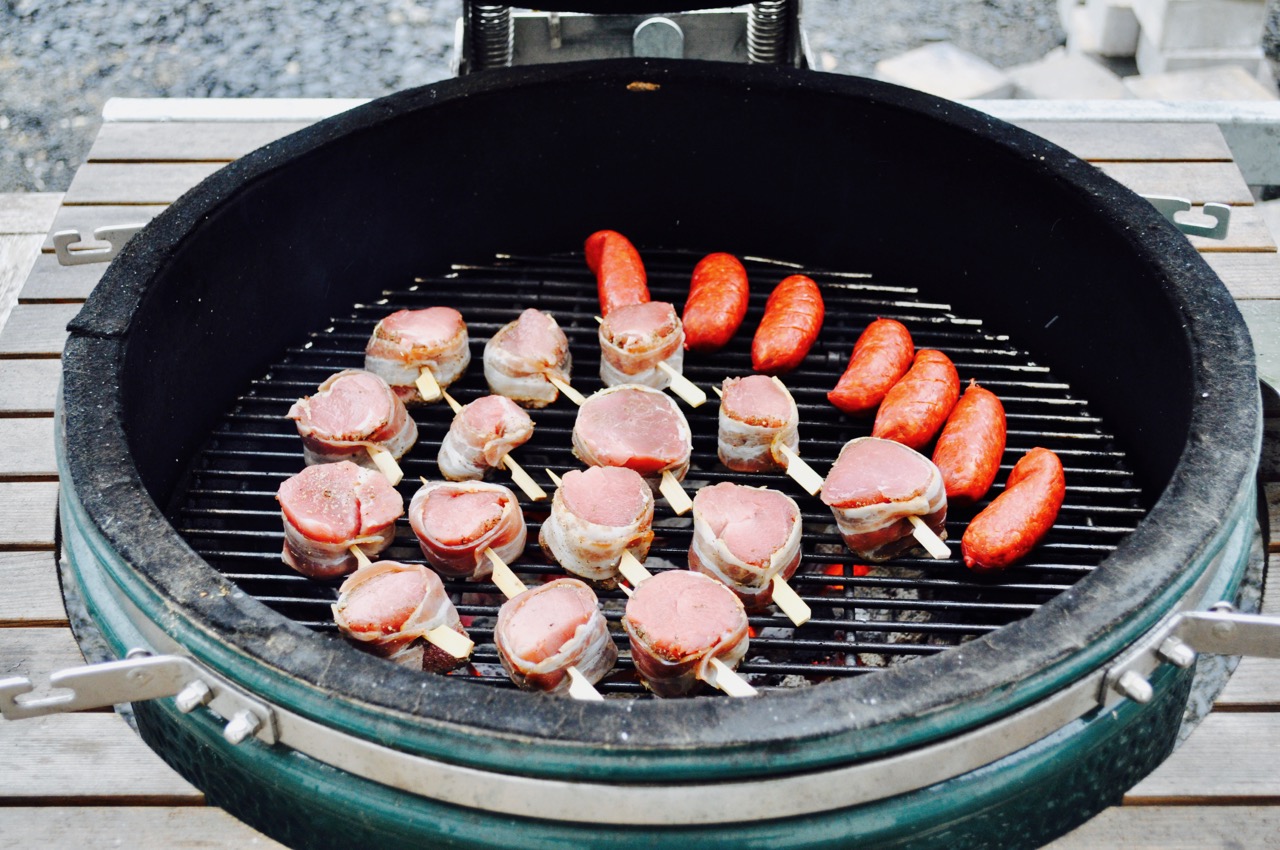 Grillrezept für Tournedos mit Speck und Salbei vom Monolith Grill